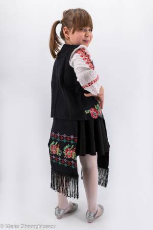 Vesta si fota fetita Iulica [2]