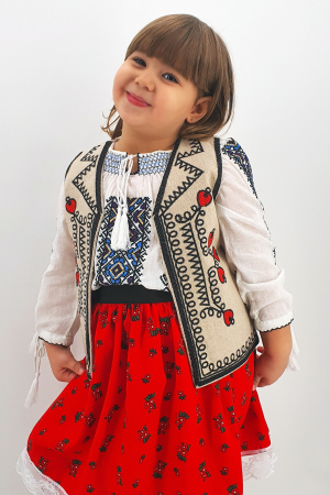 Vesta traditionala fetita Olivia [2]