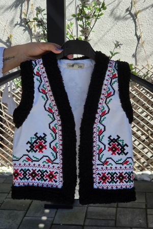 Fetite - Vesta traditionala universala copii 15