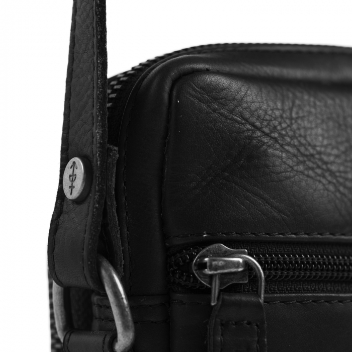 Geanta din piele naturala pentru telefon, The Chesterfield Brand, Hamilton, de umar, Negru [7]