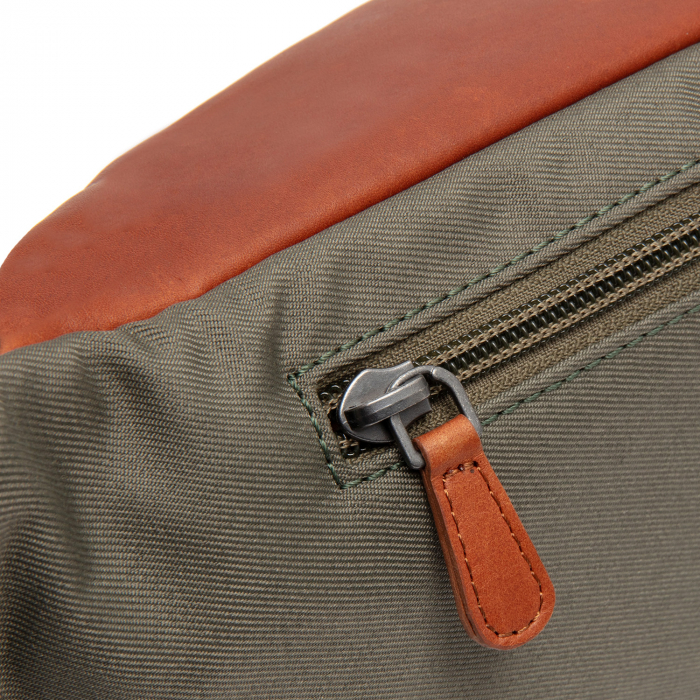 Borseta (marsupiu) de brau si umar The Chesterfield Brand, din piele si nylon, model Velta, Verde [5]