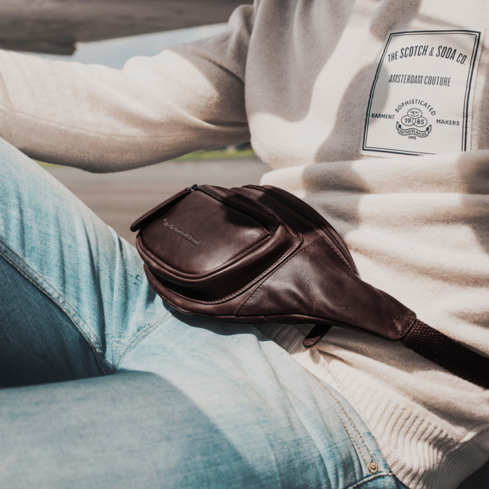 Borseta (marsupiu) de brau The Chesterfield Brand, din piele, model Jack, Maro inchis [3]