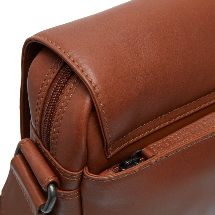 Geanta de umar cu compartiment laptop 14 inch, piele naturala, The Chesterfield Brand, Gili, Maro coniac [2]