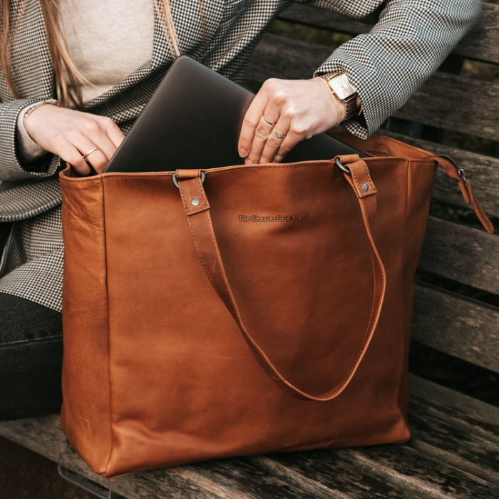 Geanta de laptop din piele naturala, The Chesterfield Brand, Berlin 15.4 inch, Maro coniac [3]