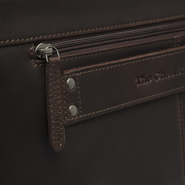Geanta de laptop din piele naturala, The Chesterfield Brand, Springfield 15 inch, Maro inchis [4]