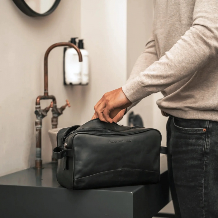 Geanta mare pentru cosmetice The Chesterfield Brand, din piele naturala, Stefan, Negru [1]