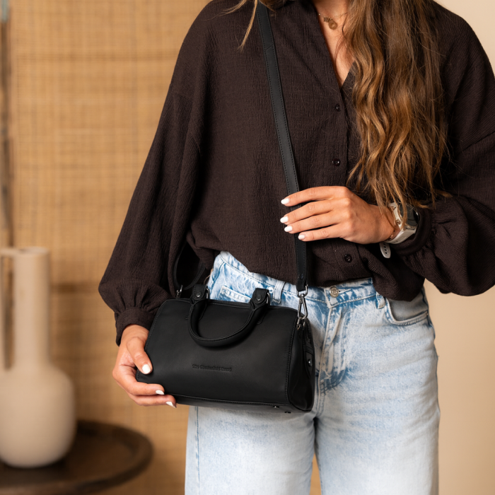 Geanta mica de dama din piele naturala, The Chesterfield Brand, Dalford, Negru [1]