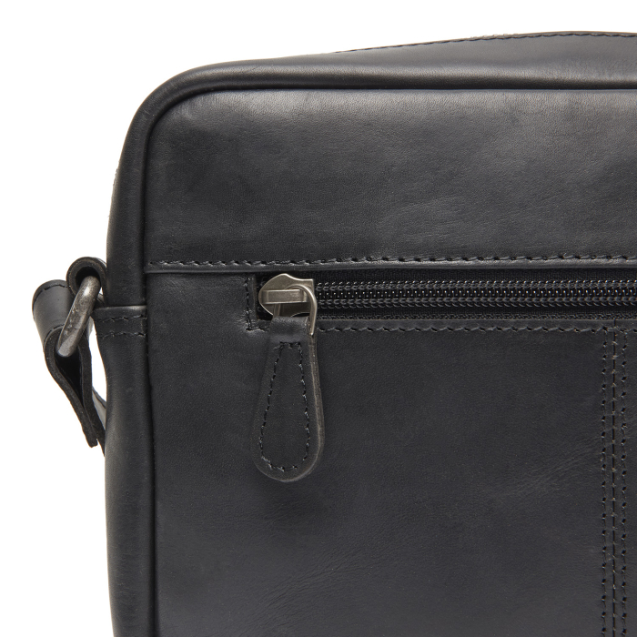 Geanta mica de umar, piele naturala, The Chesterfield Brand, Westmere, Negru [3]