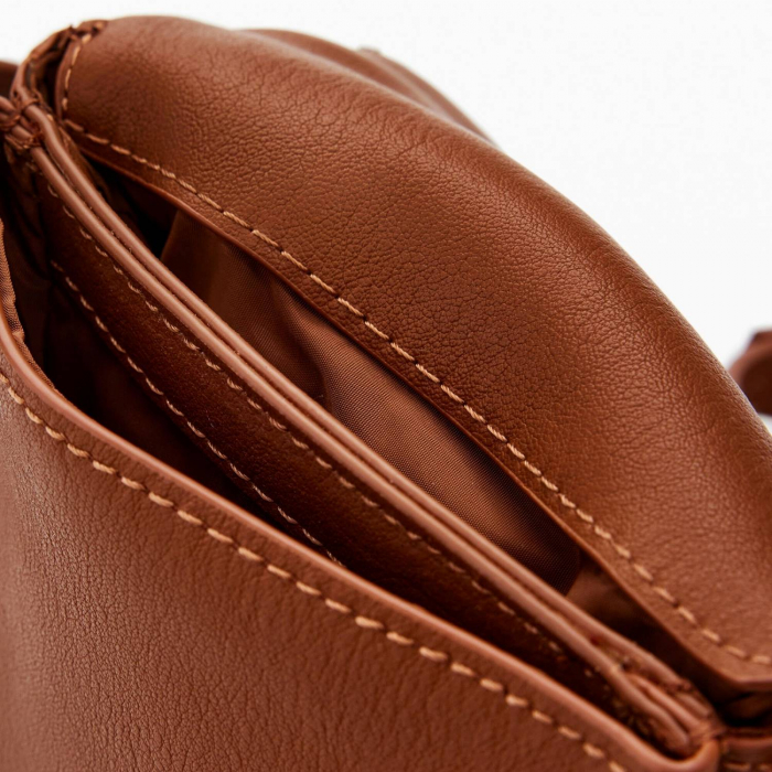 Geanta mica pentru telefon, Desigual, seria Half Logo, Maro camel [5]