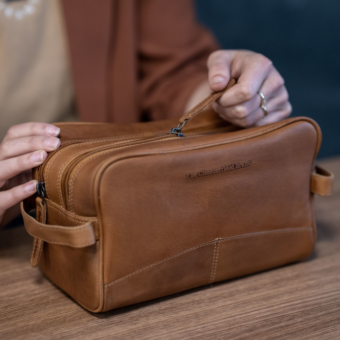 Geanta pentru cosmetice The Chesterfield Brand, din piele naturala, Stacey, Maro coniac [2]