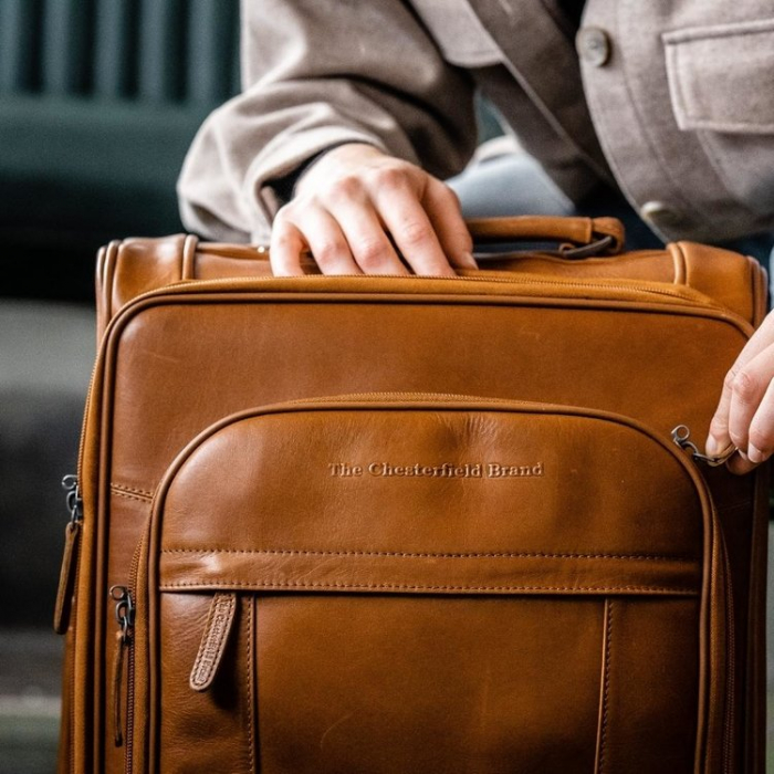 Geanta troler din piele naturala, The Chesterfield Brand, cu compartiment pentru laptop 17 inch, New York, Maro coniac [4]