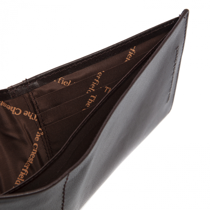 Portofel barbati din piele naturala, The Chesterfield Brand, Dakota, cu protectie anti scanare RFID, Maro inchis [4]