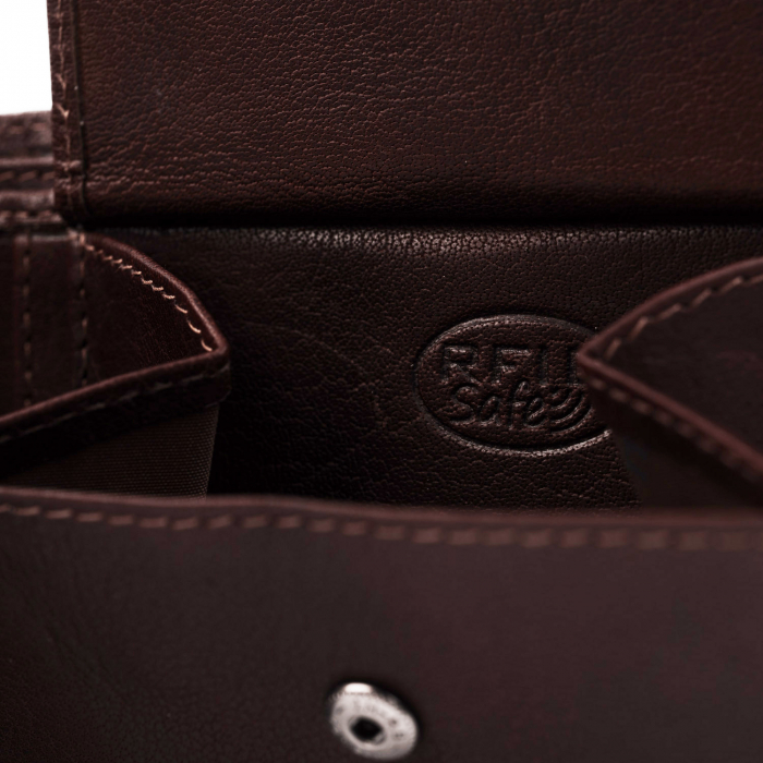 Portofel barbati din piele naturala, The Chesterfield Brand, Harlem, cu protectie anti scanare RFID, Maro inchis [3]
