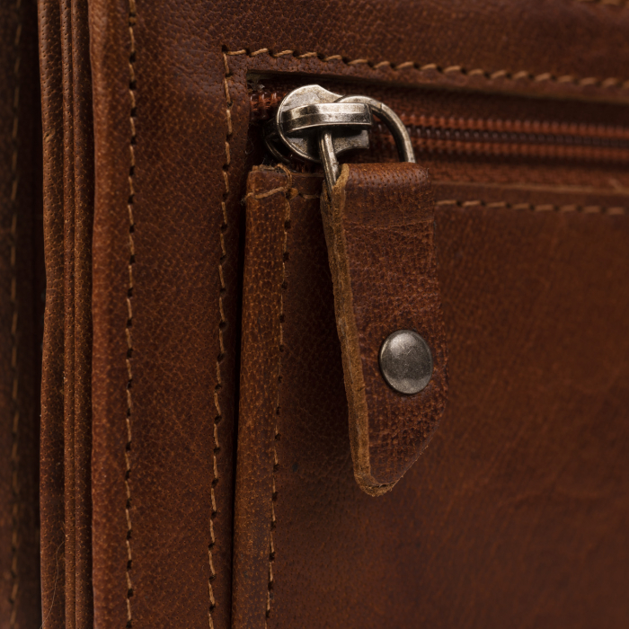 Portofel dama, The Chesterfield Brand, cu protectie anti scanare RFID, din piele naturala, Hampton, Maro coniac [5]