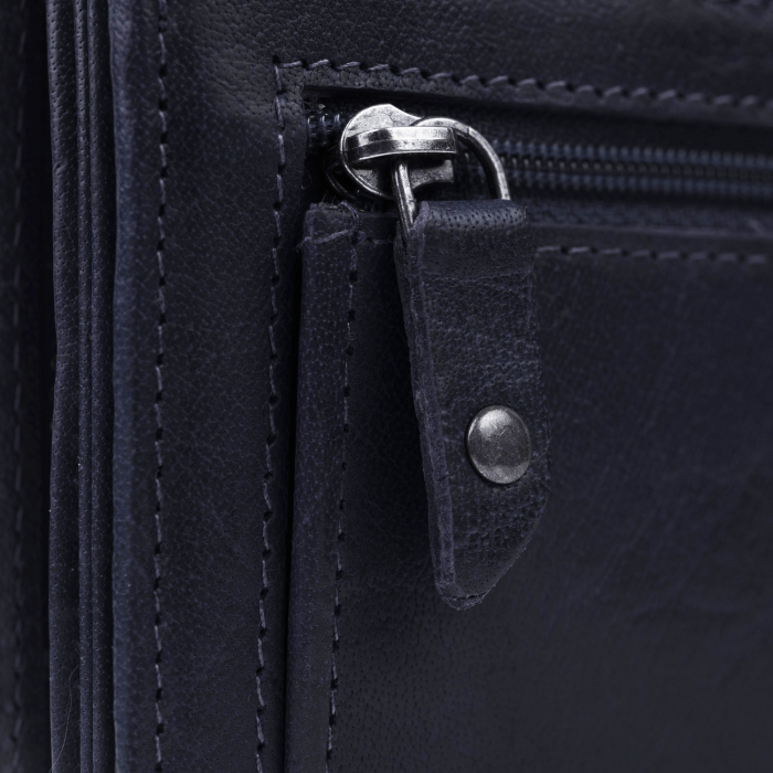 Portofel dama, The Chesterfield Brand, cu protectie anti scanare RFID, din piele naturala, Hampton, Bleumarin [4]