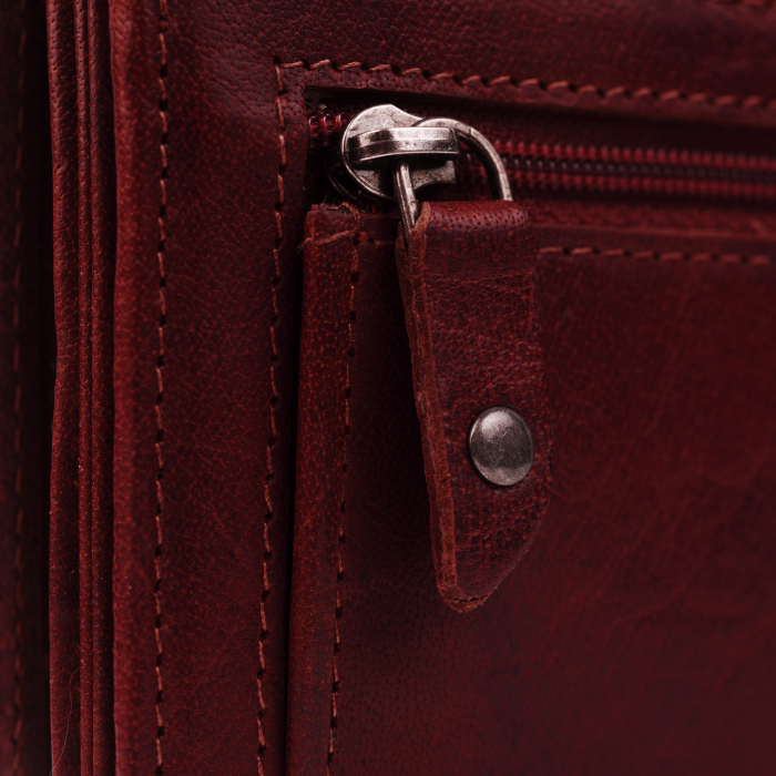 Portofel dama, The Chesterfield Brand, cu protectie anti scanare RFID, din piele naturala, Hampton, Visiniu [4]