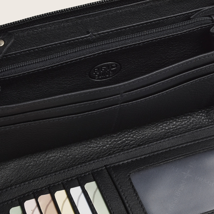 Portofel din piele naturala The Chesterfield Brand, cu protectie anti scanare RFID, Mirelle - Negru [9]