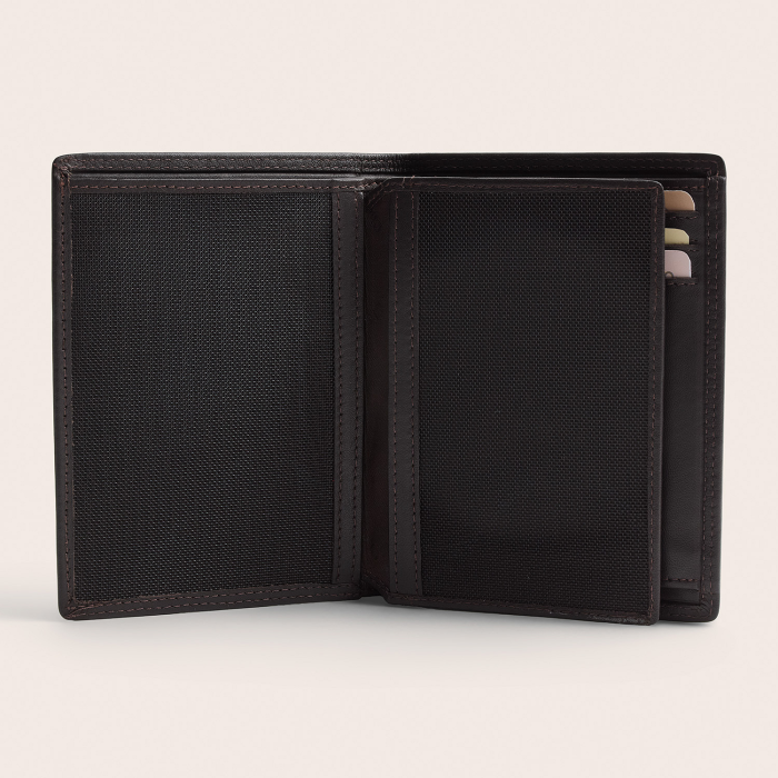 Portofel The Chesterfield Brand, cu protectie anti scanare RFID, din piele naturala, Frederick - Maro inchis [4]
