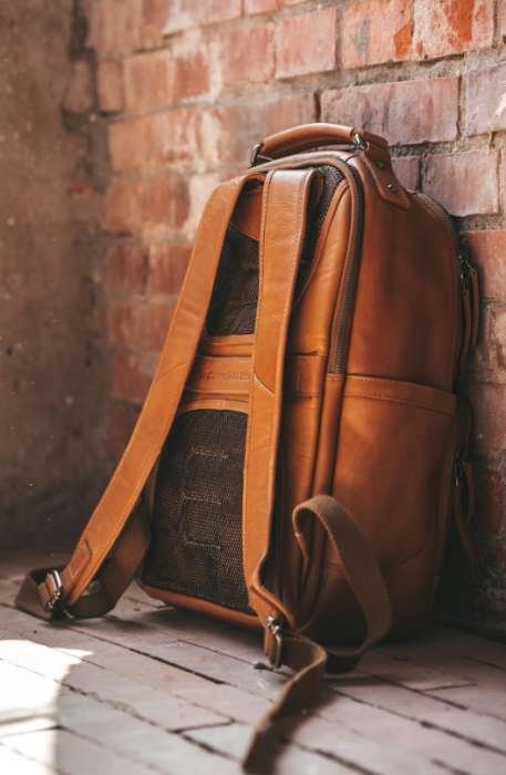 Rucsac pentru laptop de 14 inch si tableta, The Chesterfield Brand, din piele naturala, Austin, Maro coniac [4]