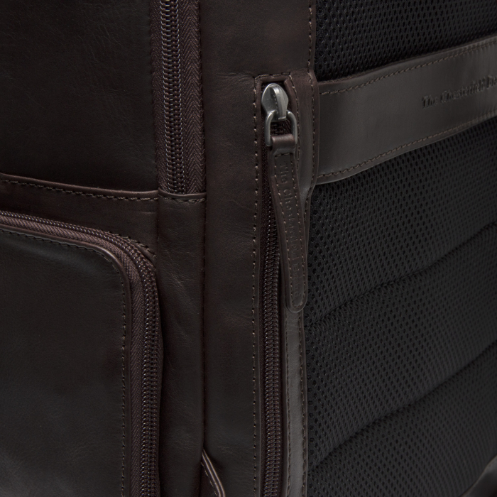 Rucsac pentru laptop de 15,4 inch, The Chesterfield Brand, din piele, model Lennox, Maro inchis [7]