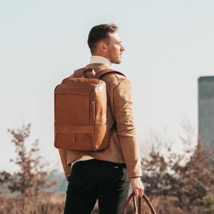 Rucsac pentru laptop de 15,4 inch, The Chesterfield Brand, din piele, model Rich, Maro coniac [2]