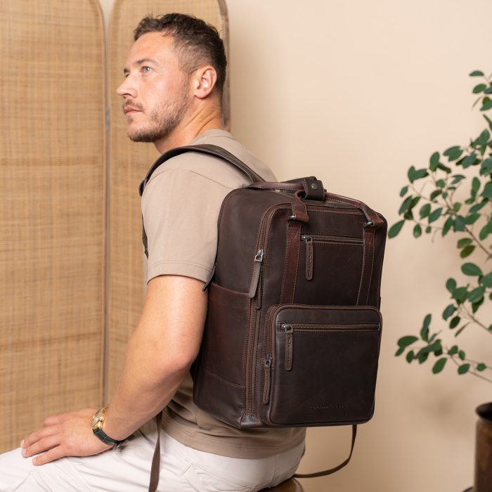 Rucsac pentru tableta si laptop de 15 inch, The Chesterfield Brand, din piele naturala, Calden, Maro inchis [1]