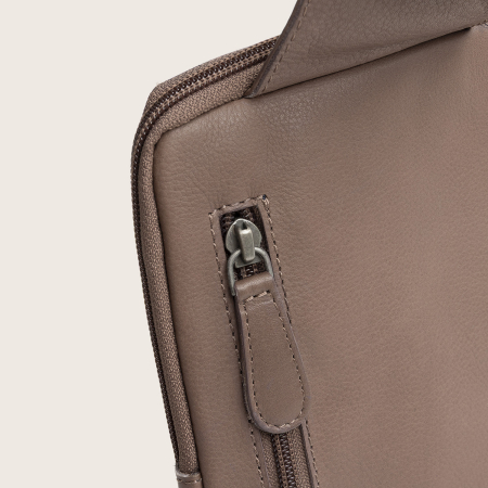 Geanta crossbody din piele naturala, The Chesterfield Brand, Isley, Taupe inchis [8]
