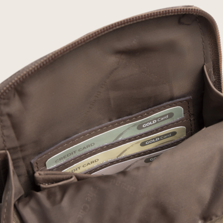 Geanta crossbody din piele naturala, The Chesterfield Brand, Isley, Taupe inchis [1]