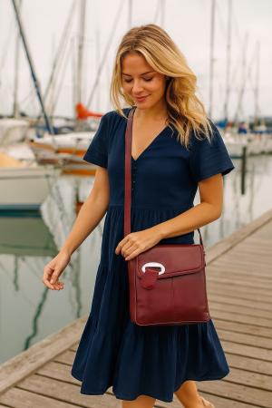 Genti de zi - Geanta dama din piele naturala, model 75, Bordo
