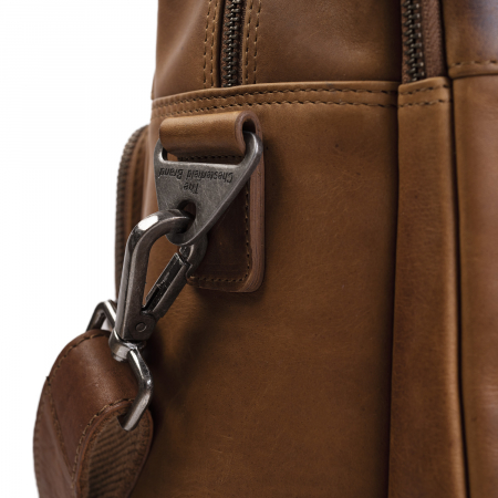 Geanta de laptop din piele naturala, The Chesterfield Brand, Misha 17 inch, Maro coniac [4]