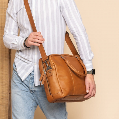 Genti laptop - Geanta de laptop din piele naturala, The Chesterfield Brand, Boston, Maro coniac