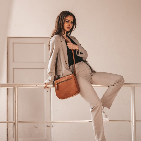 Genti de zi - Geanta de umar, din piele naturala, The Chesterfield Brand, Rubio, Maro coniac