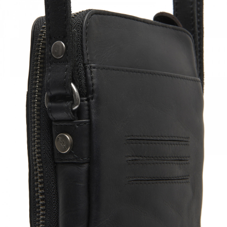 Geanta din piele naturala pentru telefon, The Chesterfield Brand, Alesund, de umar, Negru [2]