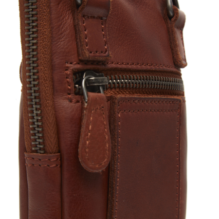 Geanta din piele naturala pentru telefon, The Chesterfield Brand, Salta, Maro coniac [3]