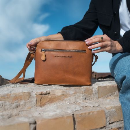 Geanta mica dama din piele naturala, The Chesterfield Brand, Nebraska, Maro coniac [1]