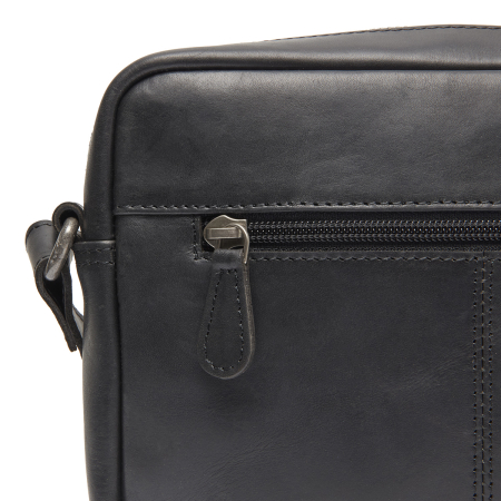 Geanta mica de umar, piele naturala, The Chesterfield Brand, Westmere, Negru [2]