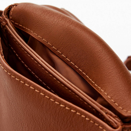 Geanta mica pentru telefon, Desigual, seria Half Logo, Maro camel [4]
