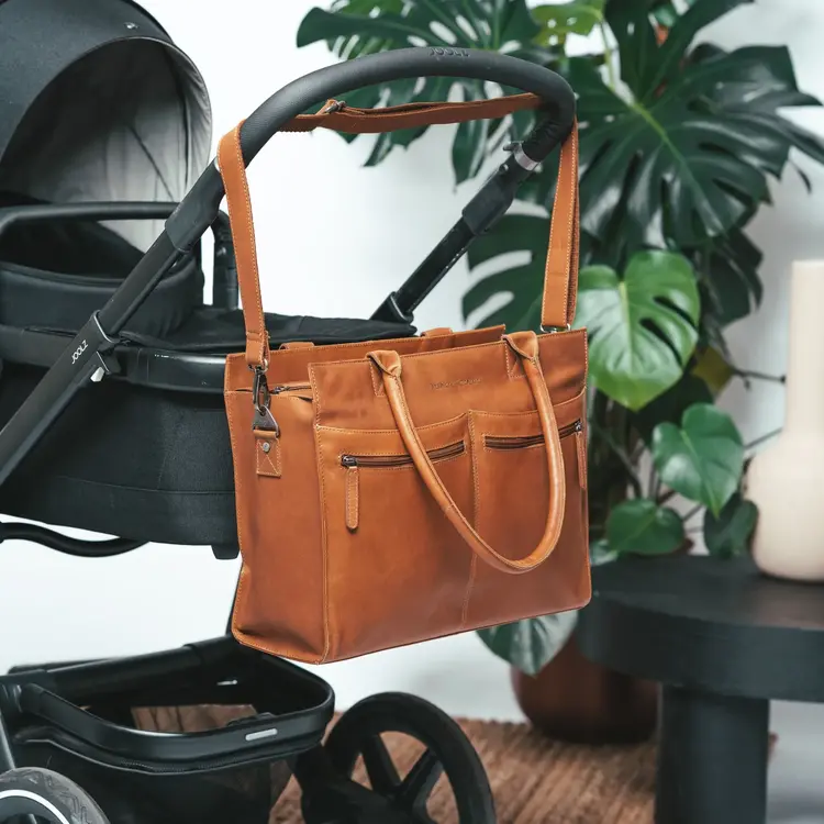 Geanta multifunctionala 3 in 1 shopper /bebe /scutece, The Chesterfield Brand, piele naturala, Elody, Maro coniac