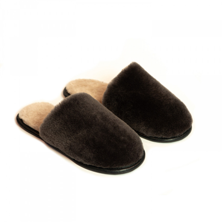 Decoratiuni din blana - Papuci de casa din blana naturala de miel, confortabila, model unisex, Maro