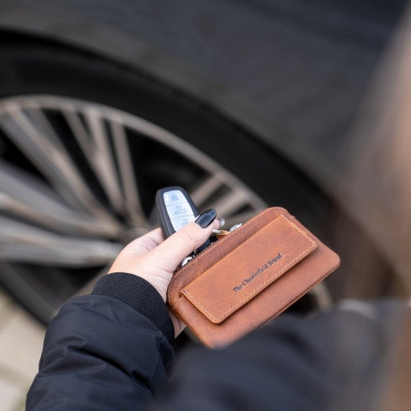 Port chei - Port chei din piele naturala, The Chesterfield Brand, cu protectie anti scanare RFID, Oliver, Maro coniac