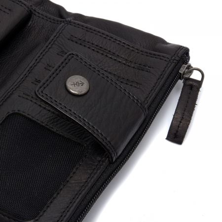 Portofel dama din piele naturala, The Chesterfield Brand, Fresno, cu protectie anti scanare RFID, Negru [1]