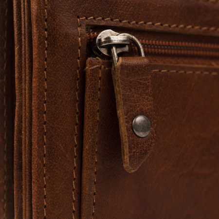 Portofel dama, The Chesterfield Brand, cu protectie anti scanare RFID, din piele naturala, Hampton, Maro coniac [4]