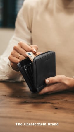 Dama - Portofel dama, The Chesterfield Brand, cu protectie anti scanare RFID, din piele naturala, Nova, Negru