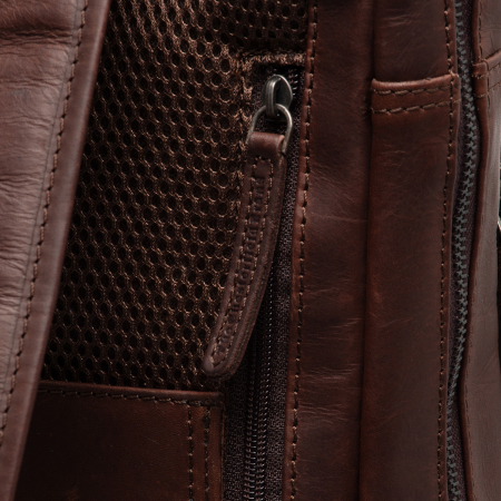 Rucsac de laptop din piele naturala, The Chesterfield Brand, Jasper, Maro inchis [4]