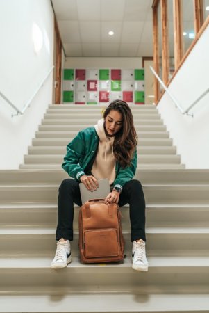 Rucsacuri - Rucsac pentru tableta si laptop de 14 inch, The Chesterfield Brand, din piele naturala, model Belford, Maro coniac