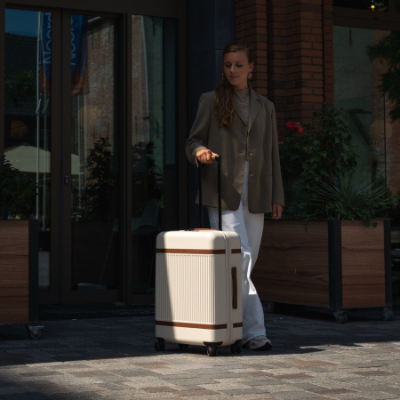 Troler mediu din policarbonat usor si piele naturala, The Chesterfield Brand, Zuna, Bej [1]