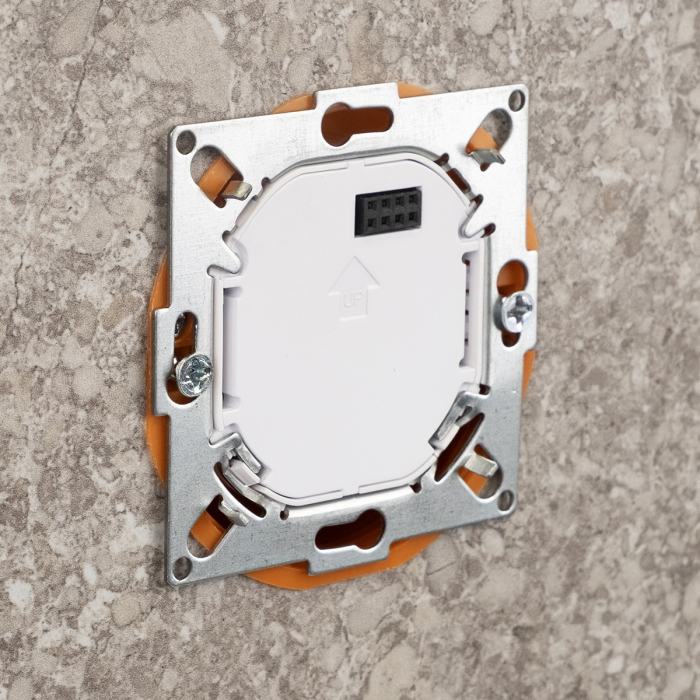 Termostat inteligent ENGO E55-B Wi-Fi [4]