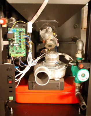Cazan pe peleti ThermoFLUX Interio 22 [2]