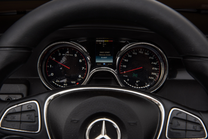 Masinuta electrica 4x4 Premier Mercedes GLC 63S Maxi, 12V, roti cauciuc EVA, scaun piele ecologica, alb [16]