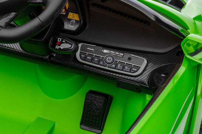 Masinuta electrica Premier 4x4 Lamborghini Veneno S, 12V, roti cauciuc EVA, scaun piele ecologica, verde [39]